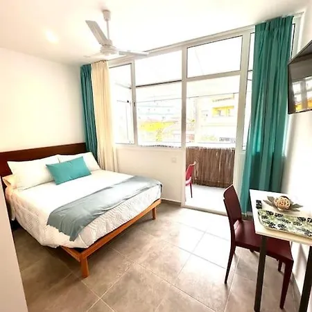 Gran Casa En El Centro De Torremolinos